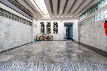 Casa à venda com 310m², 3 quartos e 2 vagas Casa à venda com 310m², 3 quartos e 2 vagasGaragem