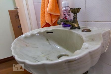 Casa à venda com 310m², 3 quartos e 2 vagas Casa à venda com 310m², 3 quartos e 2 vagasLavabo