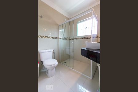 Casa à venda com 310m², 3 quartos e 2 vagas Casa à venda com 310m², 3 quartos e 2 vagasBanheiro do Quarto 1