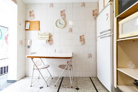 Casa à venda com 310m², 3 quartos e 2 vagas Casa à venda com 310m², 3 quartos e 2 vagasCozinha