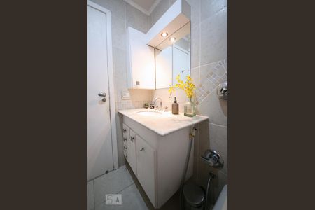 Apartamento à venda com 150m², 3 quartos e 2 vagasBanheiro 1