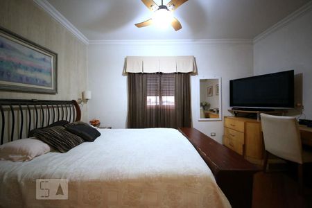 Apartamento à venda com 150m², 3 quartos e 2 vagasQuarto 3