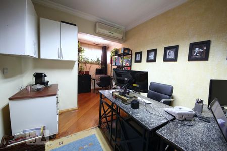 Apartamento à venda com 150m², 3 quartos e 2 vagasEscritório