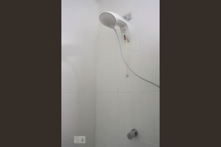 Casa à venda com 120m², 3 quartos e 2 vagasBanheiro