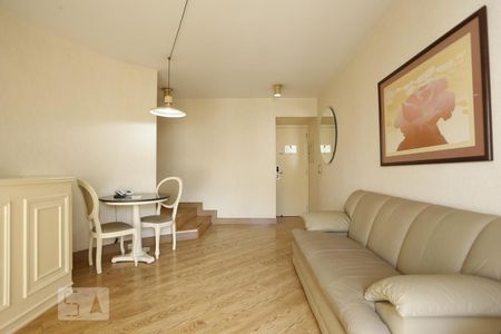 Sala de apartamento para alugar com 1 quarto, 51m² em Bela Vista, São Paulo