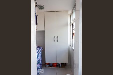 Apartamento à venda com 88m², 2 quartos e 1 vaga Apartamento à venda com 88m², 2 quartos e 1 vagaÁrea de Serviço