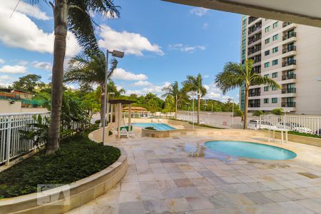 Apartamento à venda com 63m², 2 quartos e 1 vagaPiscina