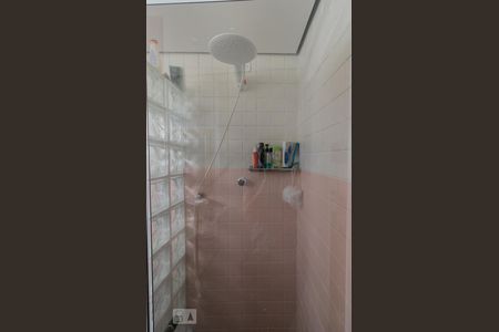 Apartamento à venda com 70m², 2 quartos e 1 vaga Apartamento à venda com 70m², 2 quartos e 1 vagaBanheiro
