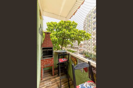 Apartamento à venda com 80m², 3 quartos e 1 vaga Apartamento à venda com 80m², 3 quartos e 1 vagaVaranda Gourmet