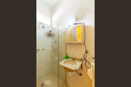 Apartamento à venda com 80m², 3 quartos e 1 vaga Apartamento à venda com 80m², 3 quartos e 1 vagaBanheiro da Suíte