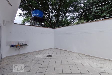 Casa à venda com 222m², 3 quartos e 2 vagasQuintal