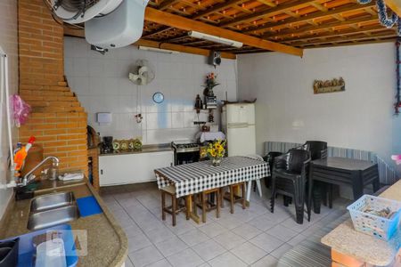 Casa à venda com 263m², 3 quartos e 6 vagasChurrasqueira