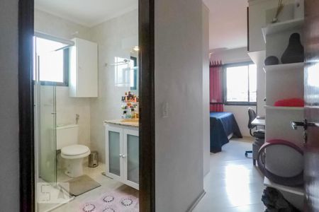 Casa à venda com 263m², 3 quartos e 6 vagasQuarto 1 - Suite