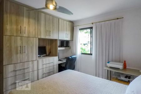 Casa à venda com 263m², 3 quartos e 6 vagasQuarto 3 - Suite