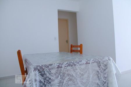 Sala de apartamento à venda com 3 quartos, 110m² em Jardim Maria Rosa, Taboão da Serra