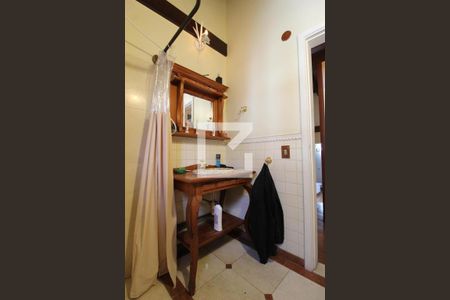 Casa à venda com 220m², 3 quartos e 2 vagasBanheiro Social 2