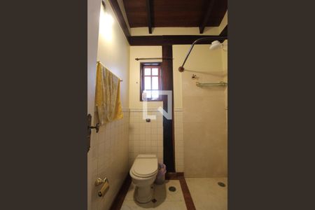 Casa à venda com 220m², 3 quartos e 2 vagasBanheiro Social 2