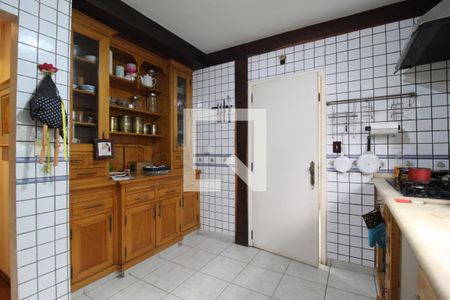 Casa à venda com 220m², 3 quartos e 2 vagasCozinha