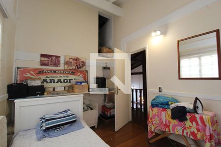 Casa à venda com 220m², 3 quartos e 2 vagasQuarto 2