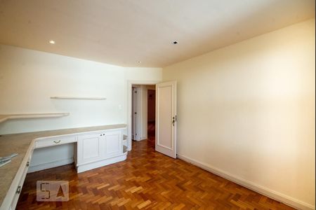 Apartamento para alugar com 134m², 3 quartos e sem vaga Apartamento para alugar com 134m², 3 quartos e sem vagaQuarto 3