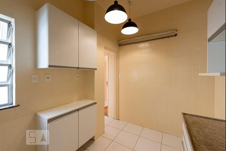 Apartamento para alugar com 134m², 3 quartos e sem vaga Apartamento para alugar com 134m², 3 quartos e sem vagaCozinha