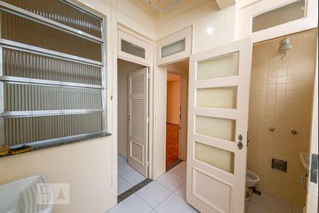 Apartamento para alugar com 134m², 3 quartos e sem vaga Apartamento para alugar com 134m², 3 quartos e sem vagaÁrea de Serviço