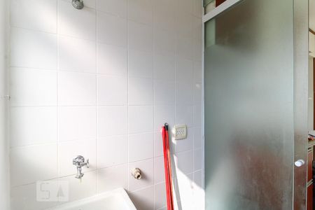 Apartamento para alugar com 54m², 2 quartos e sem vaga Apartamento para alugar com 54m², 2 quartos e sem vagaLavanderia