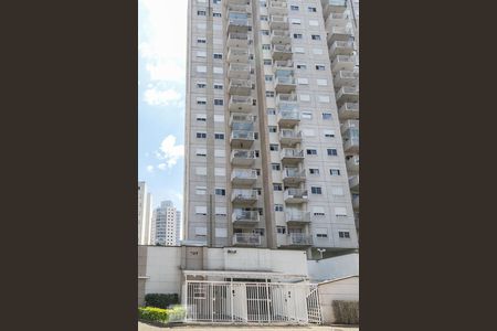 Apartamento para alugar com 54m², 2 quartos e sem vaga Apartamento para alugar com 54m², 2 quartos e sem vagaFachada