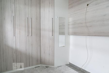 Quarto de casa de condomínio para alugar com 2 quartos, 52m² em Aparecida, Santos
