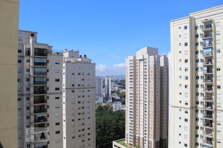 Apartamento à venda com 70m², 2 quartos e 1 vaga Apartamento à venda com 70m², 2 quartos e 1 vagaVista da sacada