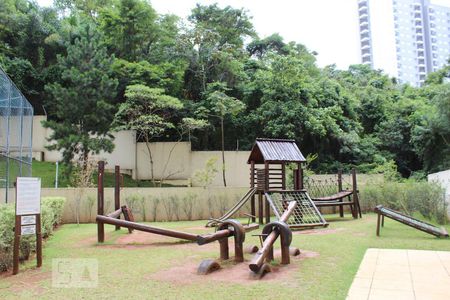 Apartamento à venda com 70m², 2 quartos e 1 vaga Apartamento à venda com 70m², 2 quartos e 1 vagaPlayground