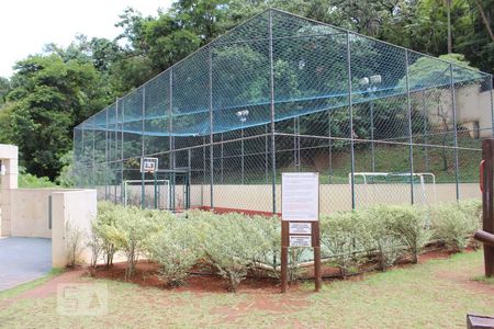 Apartamento à venda com 70m², 2 quartos e 1 vaga Apartamento à venda com 70m², 2 quartos e 1 vagaQuadra poliesportiva 2