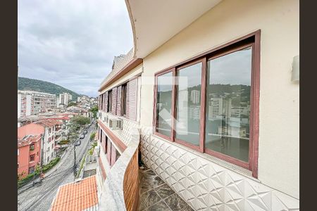 Apartamento à venda com 150m², 3 quartos e 1 vaga Apartamento à venda com 150m², 3 quartos e 1 vagaVaranda Sala