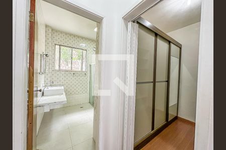 Apartamento à venda com 150m², 3 quartos e 1 vaga Apartamento à venda com 150m², 3 quartos e 1 vagaCloset do quarto 3