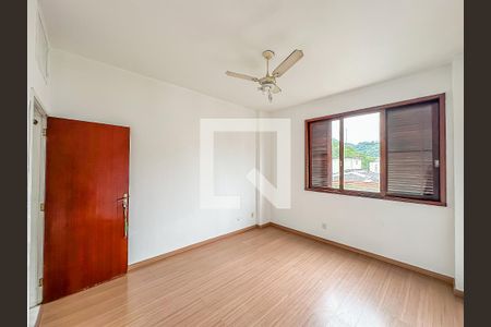 Apartamento à venda com 150m², 3 quartos e 1 vaga Apartamento à venda com 150m², 3 quartos e 1 vagaQuarto 1
