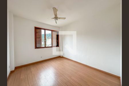 Apartamento à venda com 150m², 3 quartos e 1 vaga Apartamento à venda com 150m², 3 quartos e 1 vagaQuarto 1