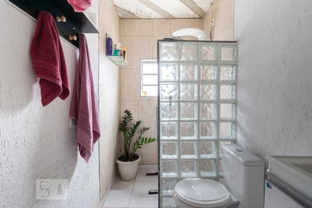 Casa à venda com 150m², 3 quartos e 2 vagas Casa à venda com 150m², 3 quartos e 2 vagasBanheiro Edícula
