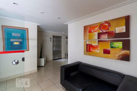 Apartamento para alugar com 72m², 2 quartos e 1 vagaHall social