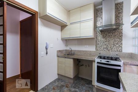 Apartamento para alugar com 72m², 2 quartos e 1 vagaCozinha