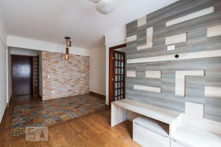 Apartamento para alugar com 72m², 2 quartos e 1 vagaSala