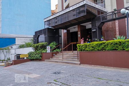 Apartamento para alugar com 45m², 1 quarto e 1 vaga Apartamento para alugar com 45m², 1 quarto e 1 vagaFachada