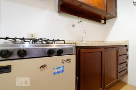 Apartamento para alugar com 45m², 1 quarto e 1 vaga Apartamento para alugar com 45m², 1 quarto e 1 vagaCozinha - Armários