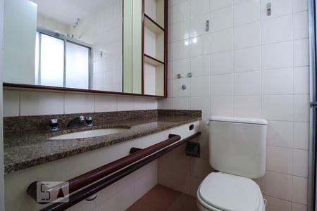 Apartamento para alugar com 45m², 1 quarto e 1 vaga Apartamento para alugar com 45m², 1 quarto e 1 vagaBanheiro