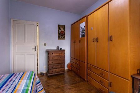 Casa à venda com 208m², 6 quartos e 2 vagasQuarto 2