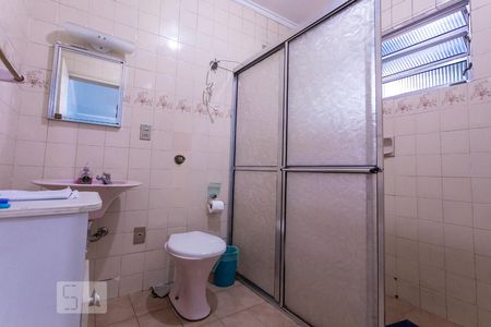 Casa à venda com 208m², 6 quartos e 2 vagasEdícula - Banheiro da suíte 2