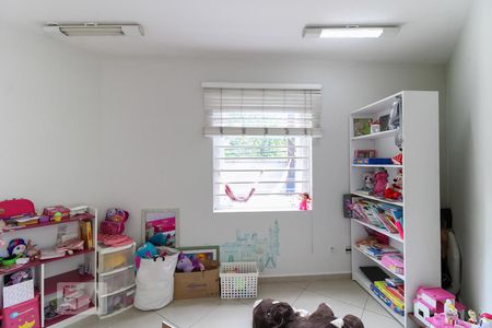 Casa à venda com 320m², 7 quartos e 2 vagas Casa à venda com 320m², 7 quartos e 2 vagasQuarto 3