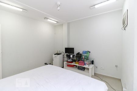 Casa à venda com 320m², 7 quartos e 2 vagas Casa à venda com 320m², 7 quartos e 2 vagasQuarto 1