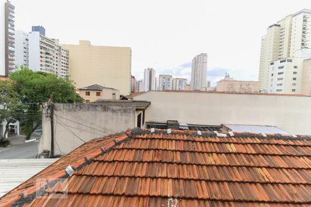 Casa à venda com 430m², 4 quartos e 3 vagas Casa à venda com 430m², 4 quartos e 3 vagasVista da Suíte 1