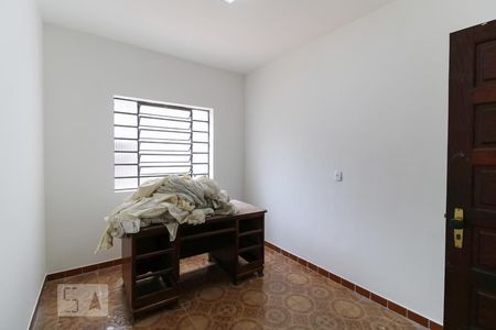 Casa à venda com 430m², 4 quartos e 3 vagas Casa à venda com 430m², 4 quartos e 3 vagasQuarto 3