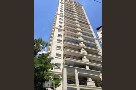 Apartamento à venda com 72m², 2 quartos e 2 vagas Apartamento à venda com 72m², 2 quartos e 2 vagasFachada